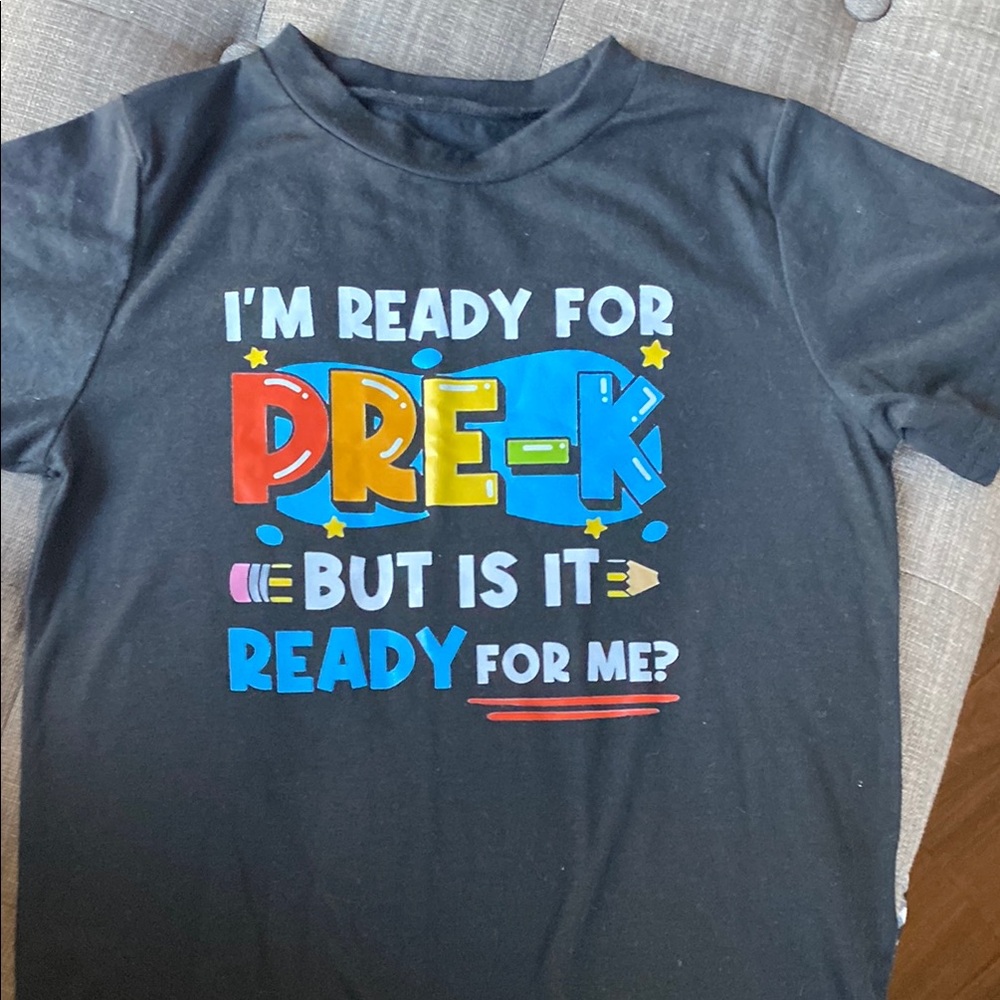 Kids Graphic T-Shirt - Black pre loved